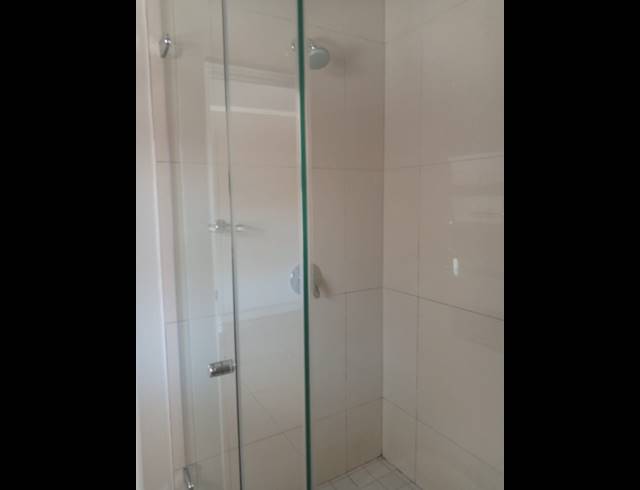 2 BEDROOM APARTMENT FOR SALE IN UMHLANGA RIDGE